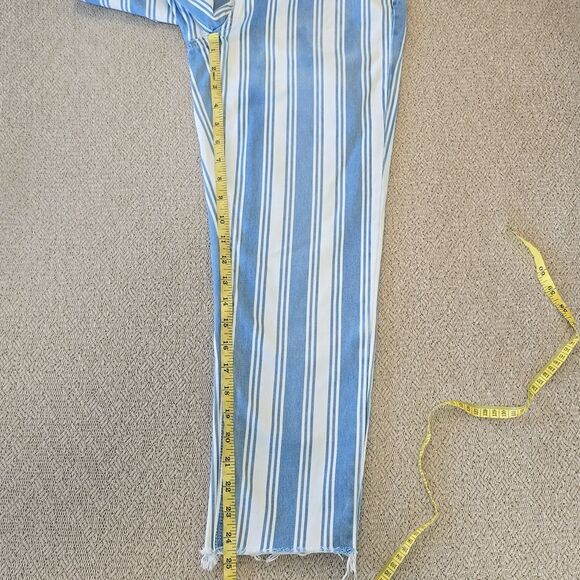 American Eagle Blue and White Striped Mom Jeans - Size 0 Long - Picture 10 of 11